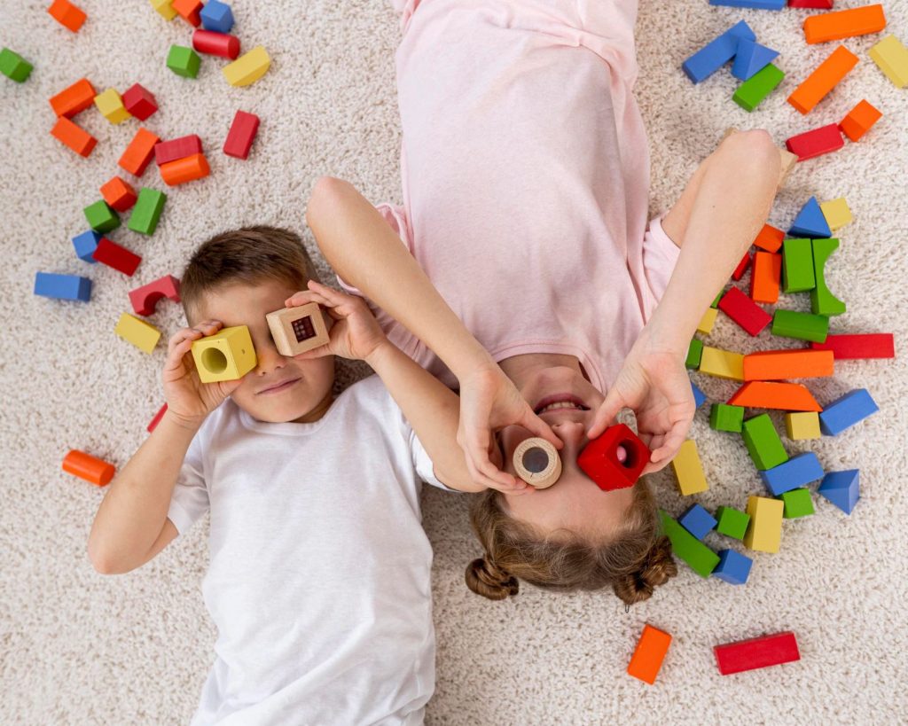 Celebra el dia del niño con Playroom